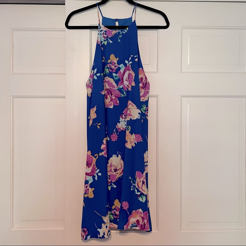 NWT Everly Blue Floral Sleeveless Shift Dress L